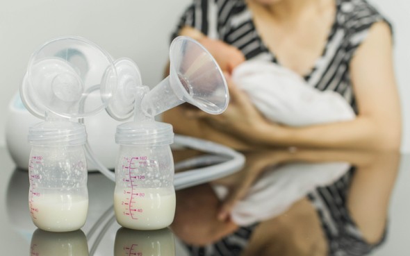 Hướng dẫn cách chọn size phễu hút sữa phù hợp dành cho mẹ